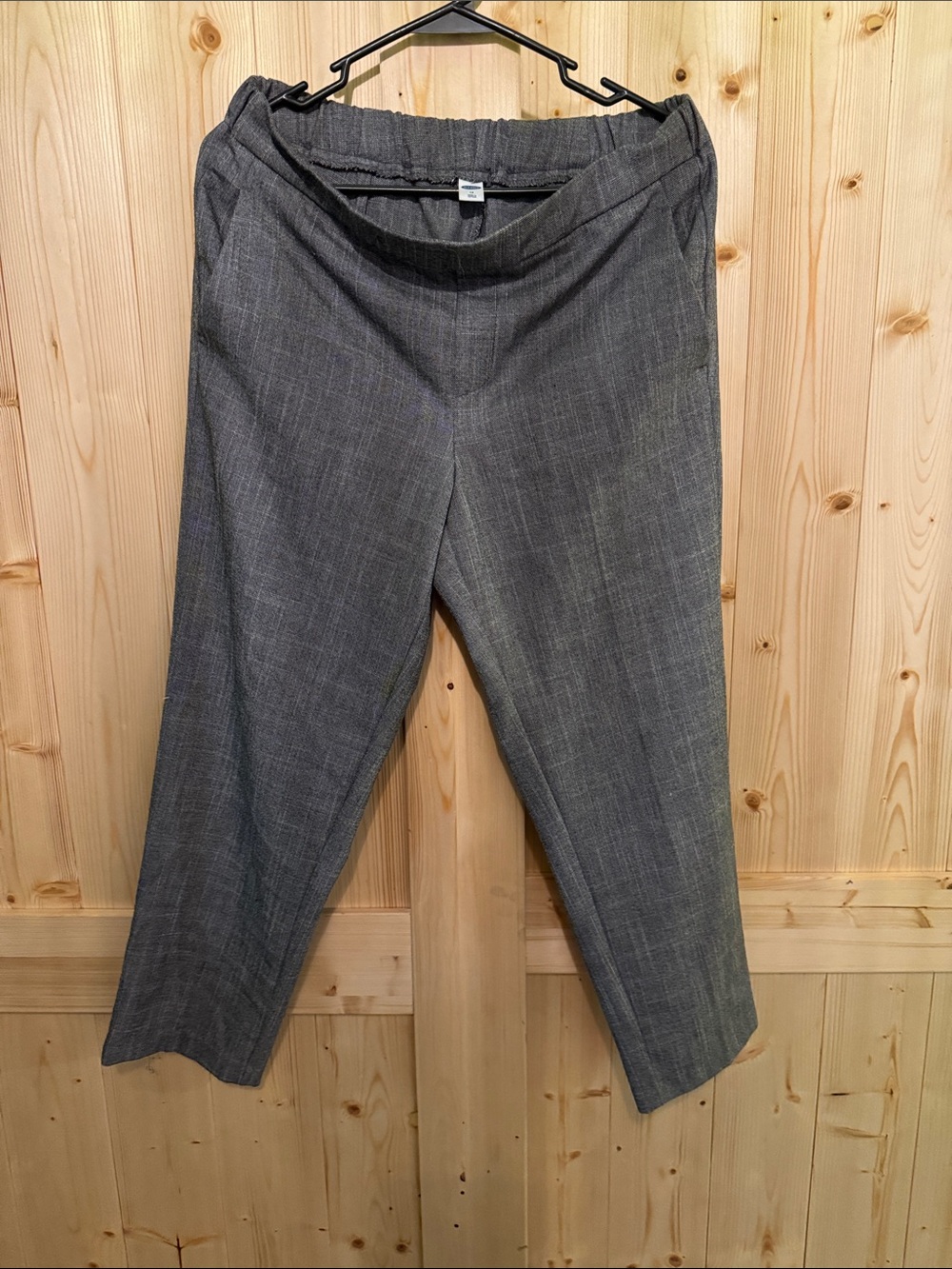 Old Navy Gray Women's Dress Pants - Slim Straight